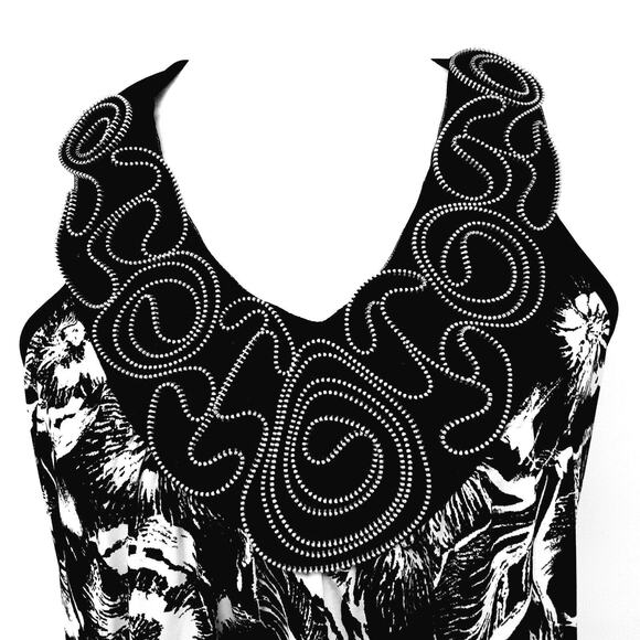 Black White Racer Back Halter Top Accent Metal Zipper Tank Rock Goth Blouse MED - Picture 1 of 11